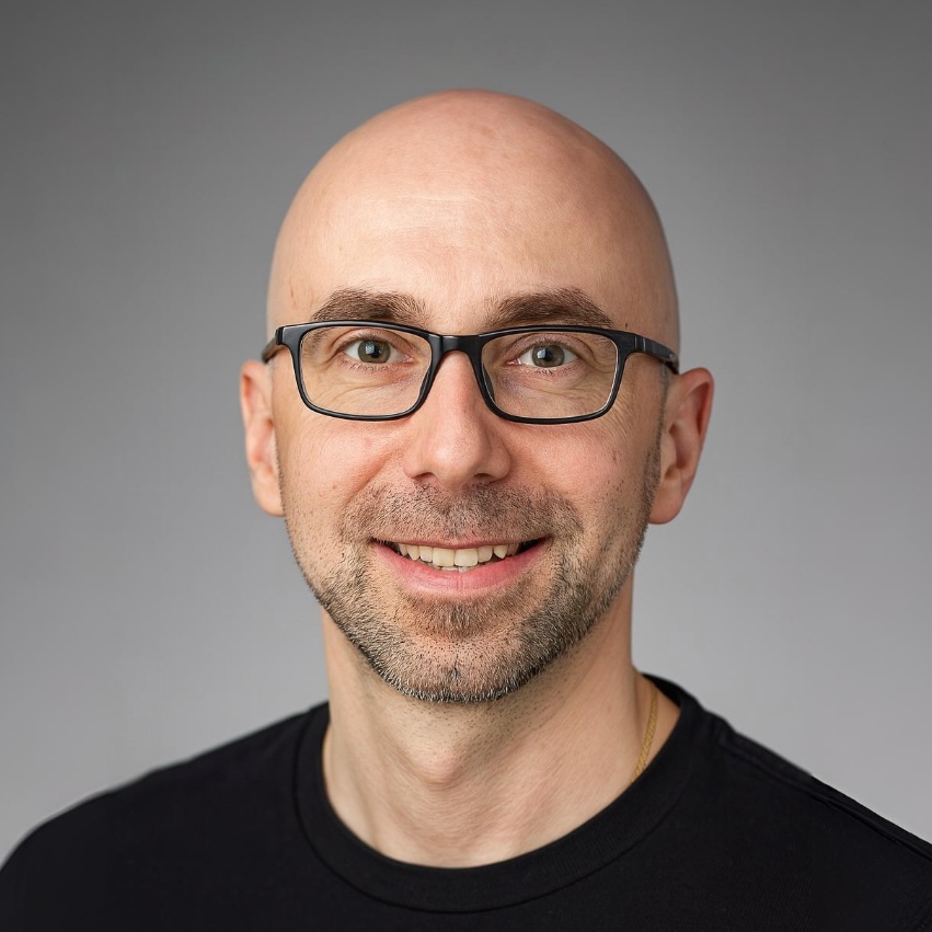 Lucas Czekaj headshot